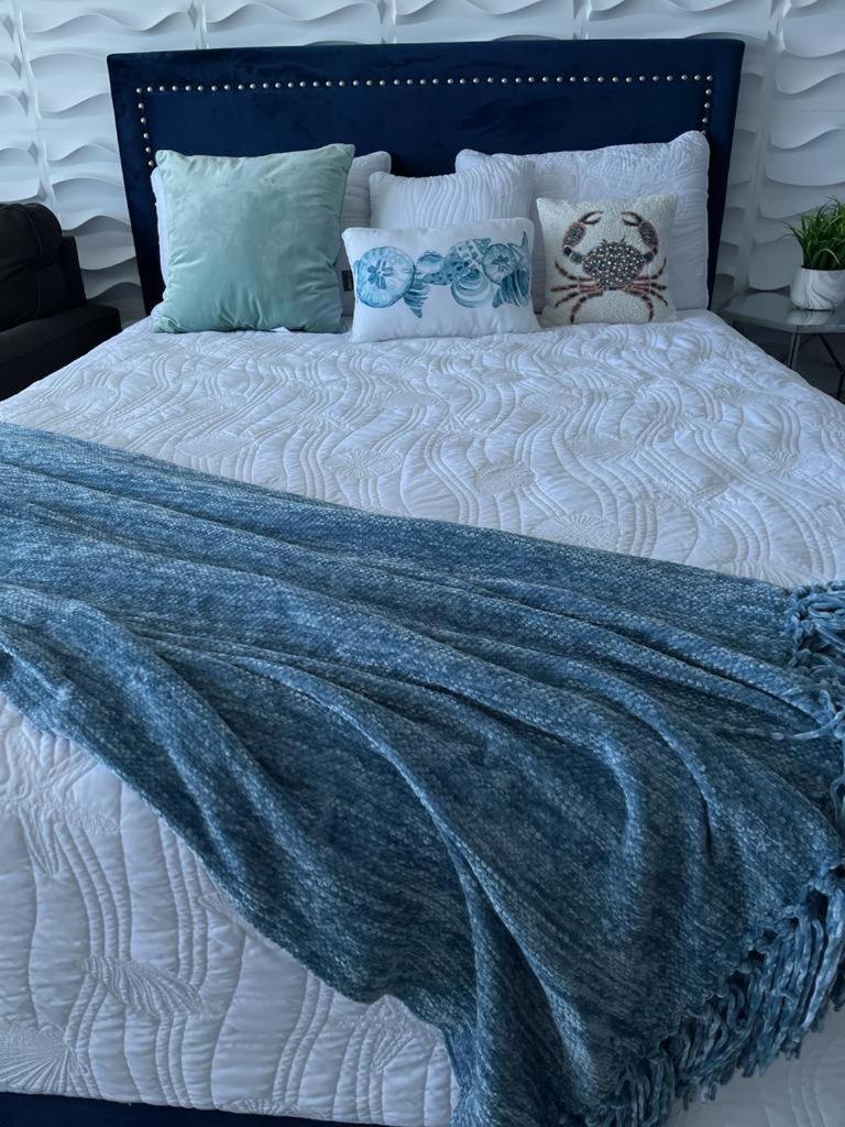 Beautiful Ocean Blue Love Oceanfront Apartment Fajardo Zewnętrze zdjęcie
