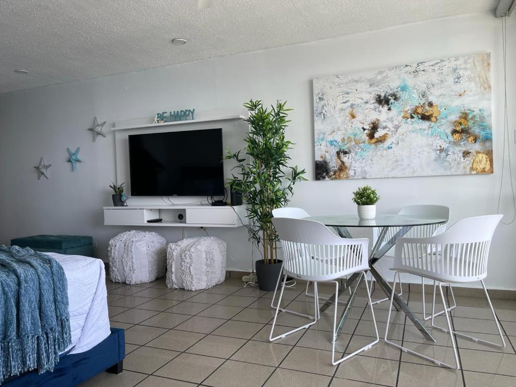 Beautiful Ocean Blue Love Oceanfront Apartment Fajardo Zewnętrze zdjęcie